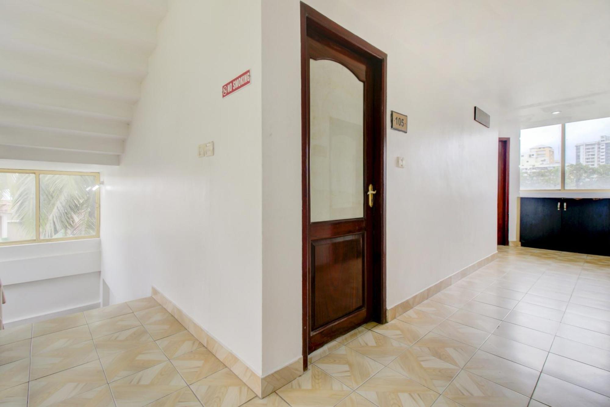 Collection O 75308 Floatel International Beach Resort Kannur Exterior photo