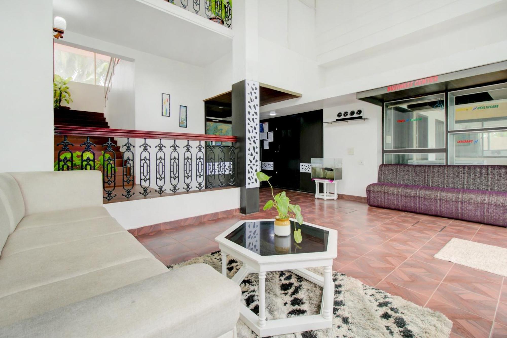 Collection O 75308 Floatel International Beach Resort Kannur Exterior photo
